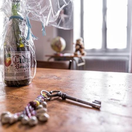 Appartement De Charme Coeur Historique Parking Prive Vannes Eksteriør bilde